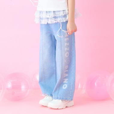 ロゴペイント　ワイドデニムパンツ