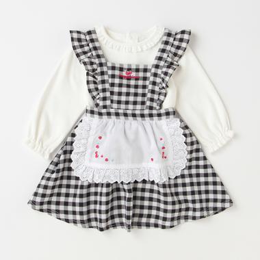 長袖Ｔシャツ＆エプロンスカートセット