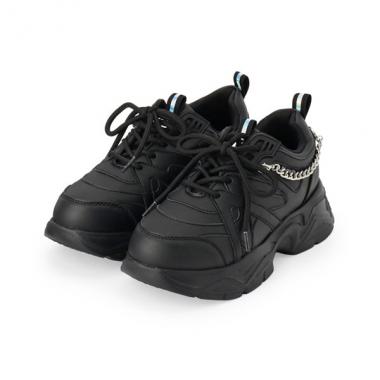 チェーンダッドシューズ