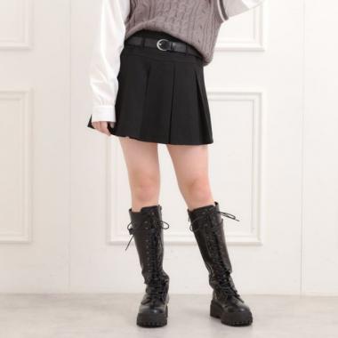 ベルト付きプリーツスカート