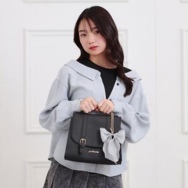 ガーリーサッチェル