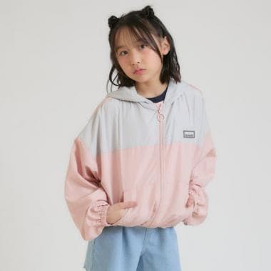 【別注】フードつき配色クリアワッペンブルゾン