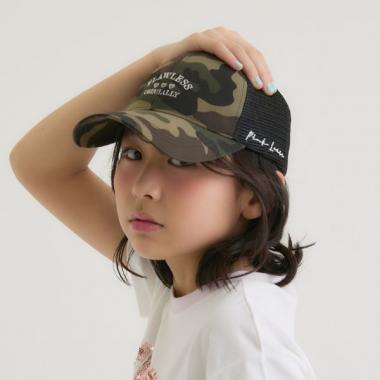 ガーリーカレッジロゴメッシュキャップ