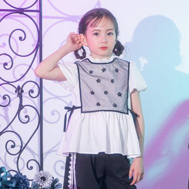 ドッキングブラウス