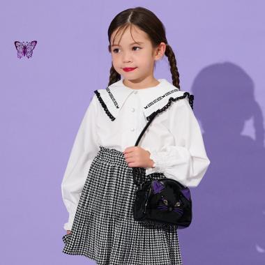 ビッグ衿ブラウス