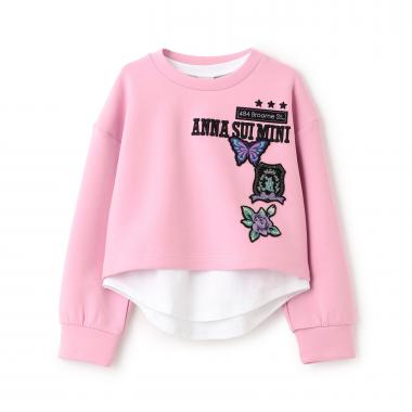 短丈ワッペントレーナー＋長袖Tシャツ