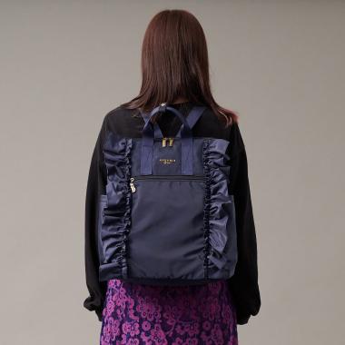 背負うリフレクターフリルリュックBIG