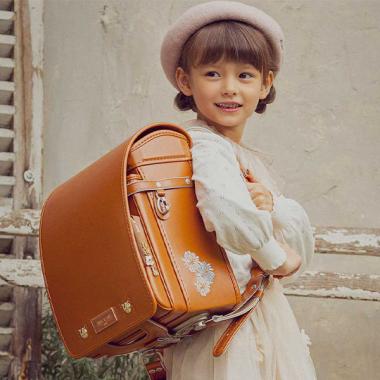 【PAUL & JOE(ポール & ジョー)】クリザンテームキャットランドセル