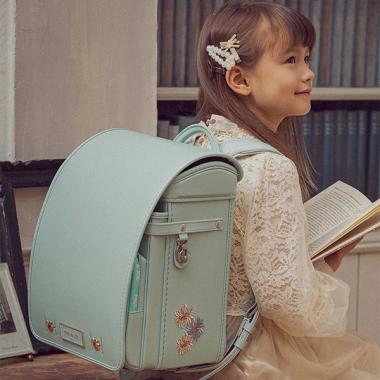 【PAUL & JOE(ポール & ジョー)】クリザンテームキャットランドセル