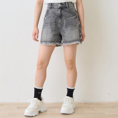 【LTXC】スタッズデニムショートパンツ