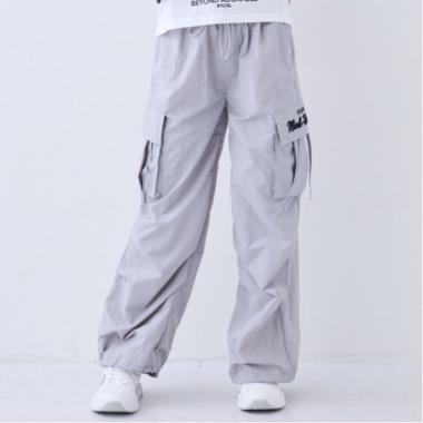 カーゴパラシュートパンツ