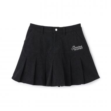 タックティアードスカート