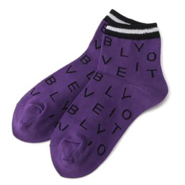 文字総柄ソックス