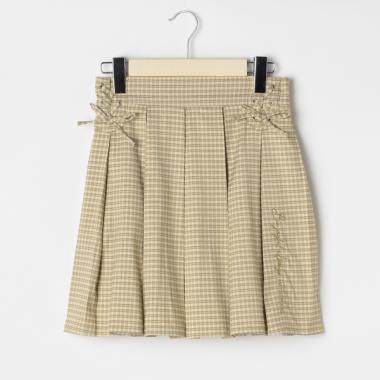 レースアップスカパン