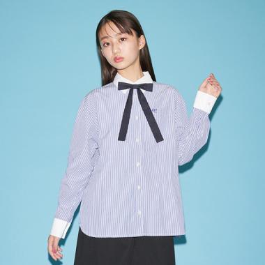 タイつきシャツ