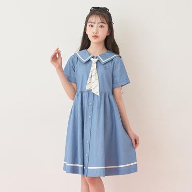 スカーフつきセーラーワンピース