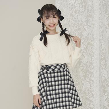 肩レースアップ　ラメ入りモールニット