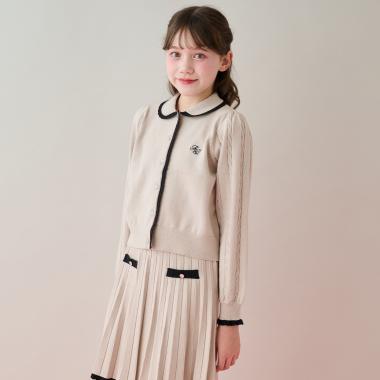 衿つきカーディガン