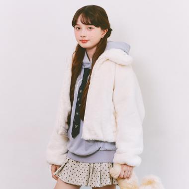 ふわふわフェイクファーブルゾン