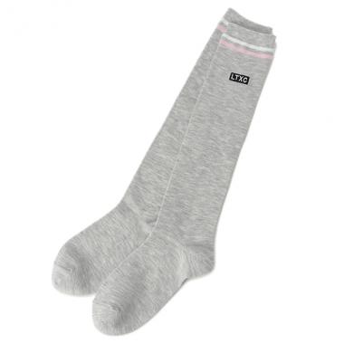 ロゴ刺しゅうつき2本ラインハイソックス