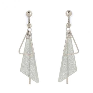 三角形モチーフビジューつきイヤリング