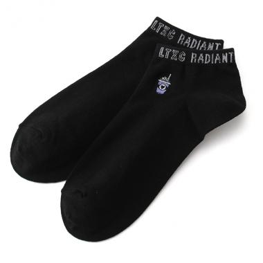 ワンポイント刺しゅうロゴスニーカーインソックス