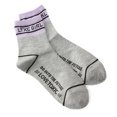 リブバイカラーロゴクルーソックス