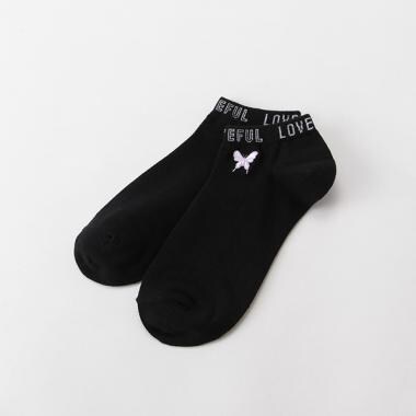 ワンポイント刺しゅうスニーカーインソックス