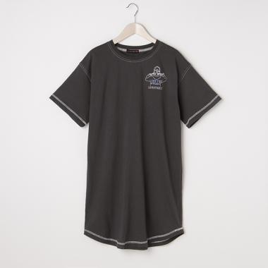 カレッジロゴワンピース