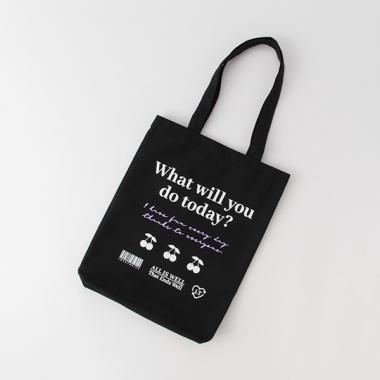 ロゴプリントトートバッグ