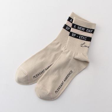 ラインロゴリブクルーソックス