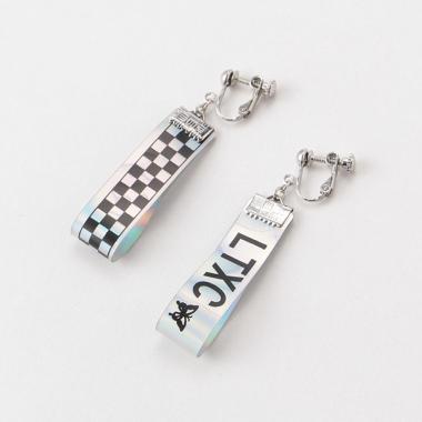 フラッグチェックテープイヤリング