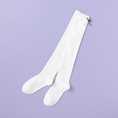 バックリボンニーハイソックス