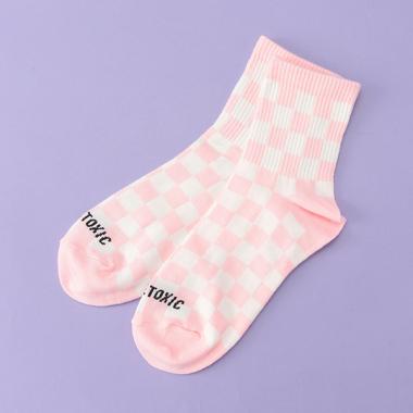 フラッグチェッククルーソックス