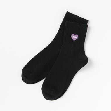 ハート刺しゅうリブクルーソックス