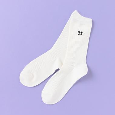 リブ刺しゅうクルーソックス