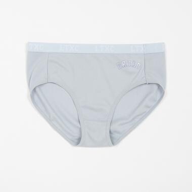 ロゴプリントショーツ