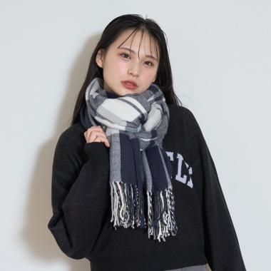 チェックマフラー