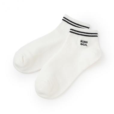 【抗菌防臭】ライン刺しゅうスニーカ丈ーソックス