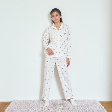 【ルームウェア/パジャマ】小花柄長袖やわらかニットシャツ＆パンツセット