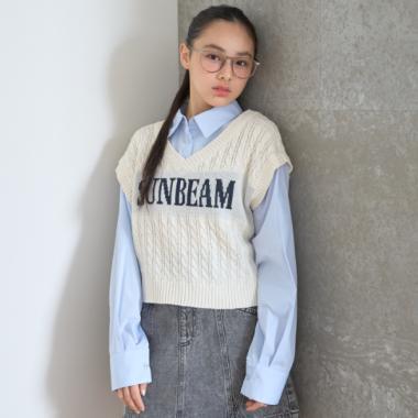 ニットレイヤードブラウス