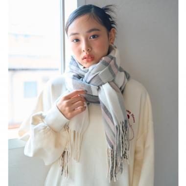 チェックマフラー