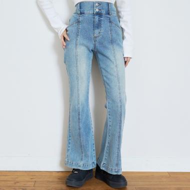 【ストレッチ】スタイルアップフレアデニムパンツ