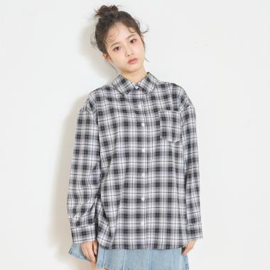 ルーズチェックシャツ