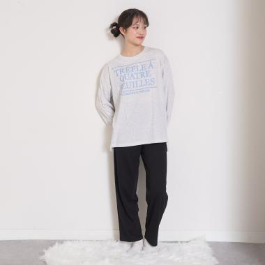 【ルームウェア/パジャマ】発砲ロゴプリント長袖セット