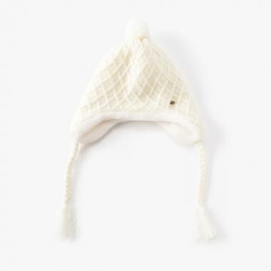 ポンポンニットキャップ