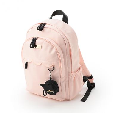 キャットポーチつきスカラップリュック