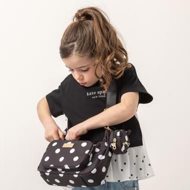 キャットポーチつきクロスボディバッグ