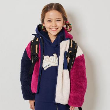 フラッフィーブルゾン