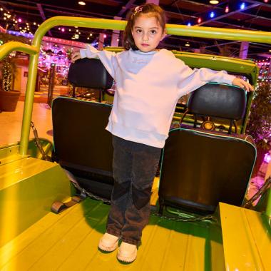 ひざハート切替フレアデニムパンツ